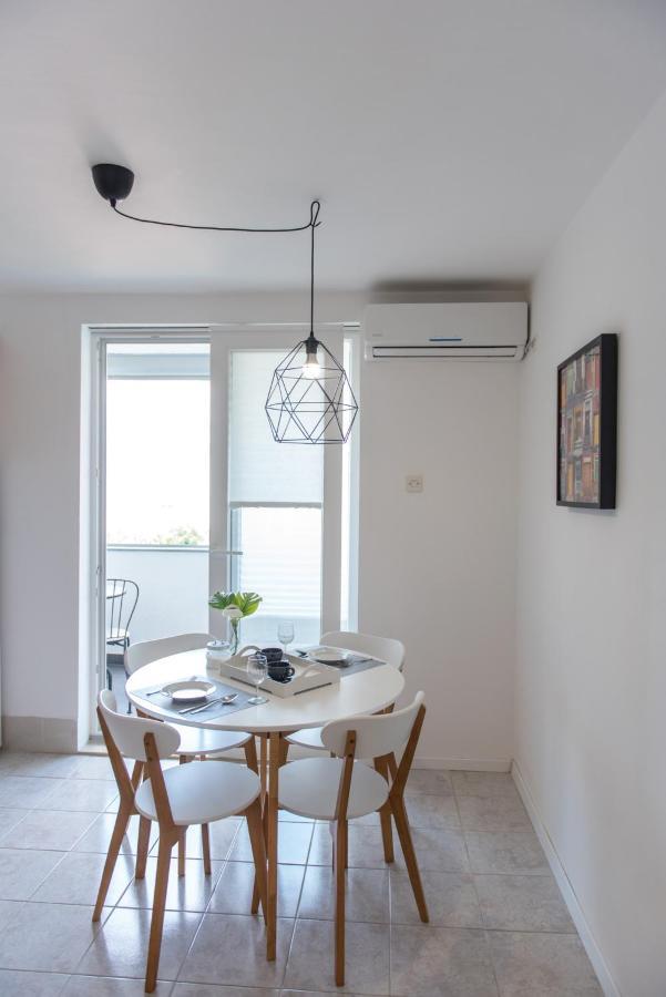 Apartamento Apartman Melita Rijeka Exterior foto